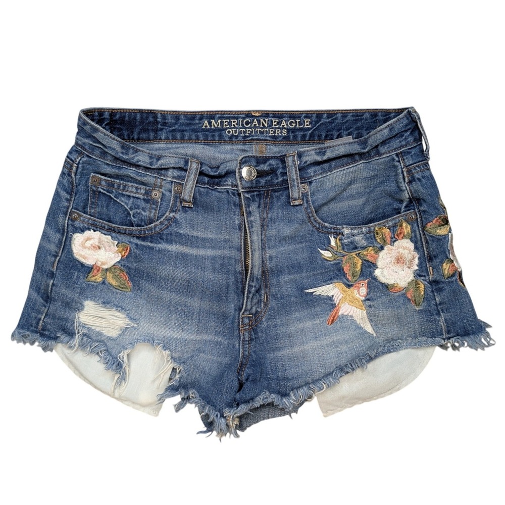 American Eagle Vintage Hi-rise Festival Embroidered 100%‎ Cotton Cut Off Shorts